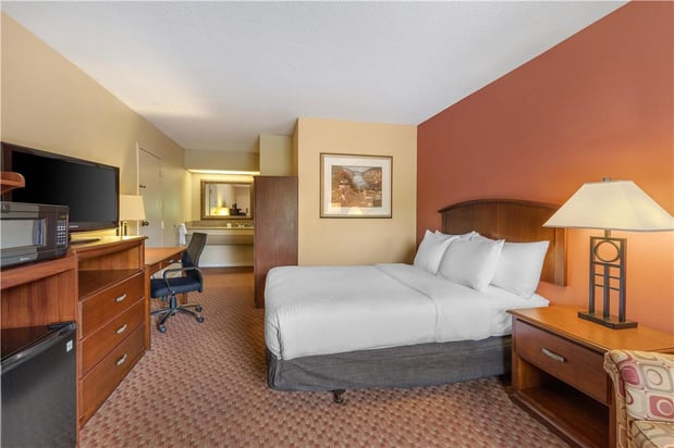 Images Best Western Hickory