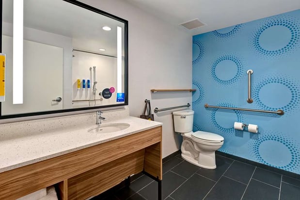 Images Tru by Hilton Tahlequah