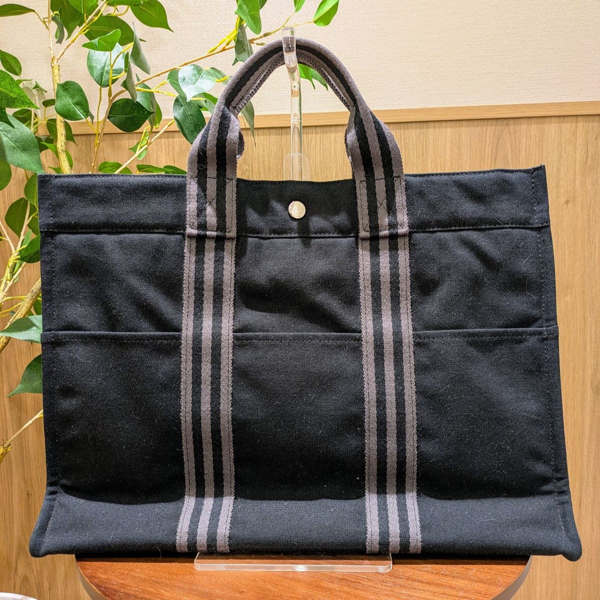Images KOMEHYO（コメ兵）買取センターアスピア明石