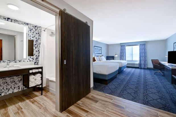 Images Hilton Garden Inn Cedar Rapids
