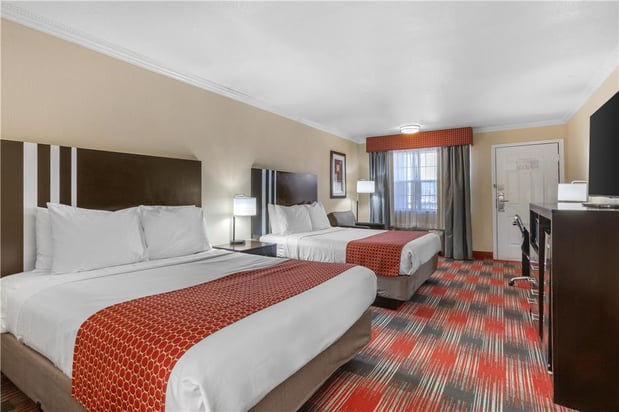 Images Best Western Brady Inn