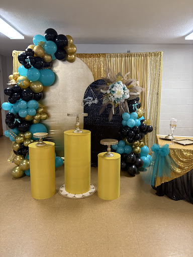 Images Selam’s Bakery, and Decor