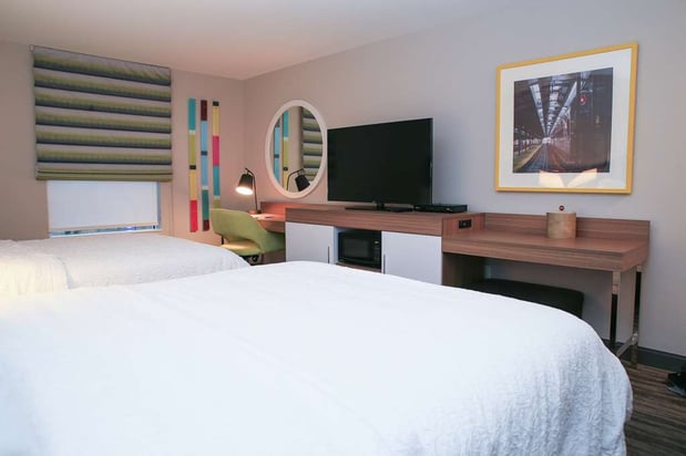 Images Hampton Inn & Suites Mount Laurel/Moorestown