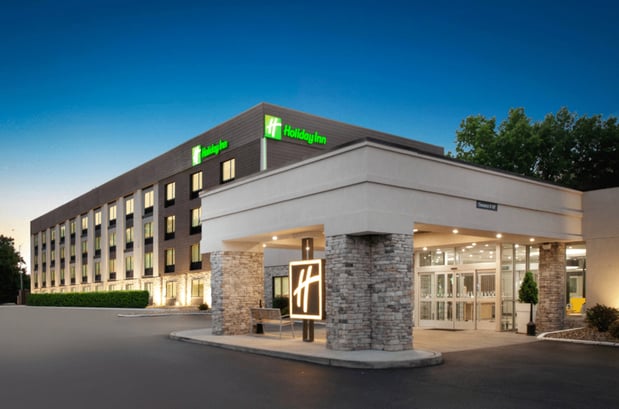 Images Holiday Inn Cleveland-Mayfield by IHG