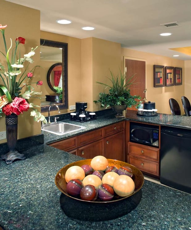 Images Embassy Suites by Hilton East Peoria Riverfront Hotel & Conference Center