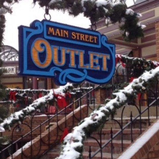 Main Street Outlet Logo