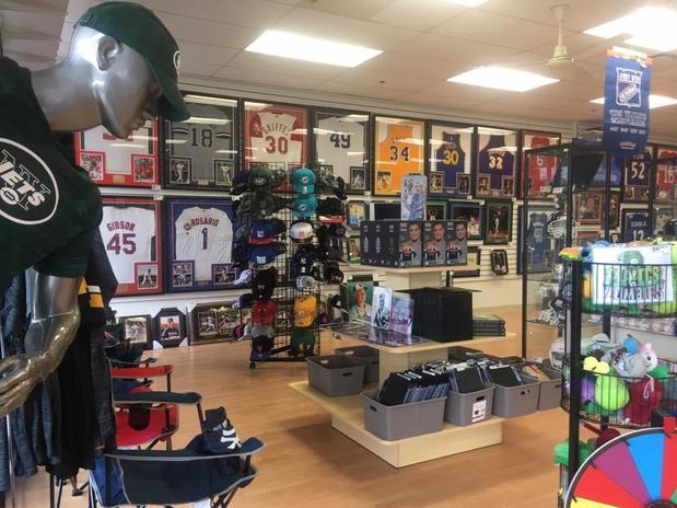 Images JB Sportscards and Memorabilia
