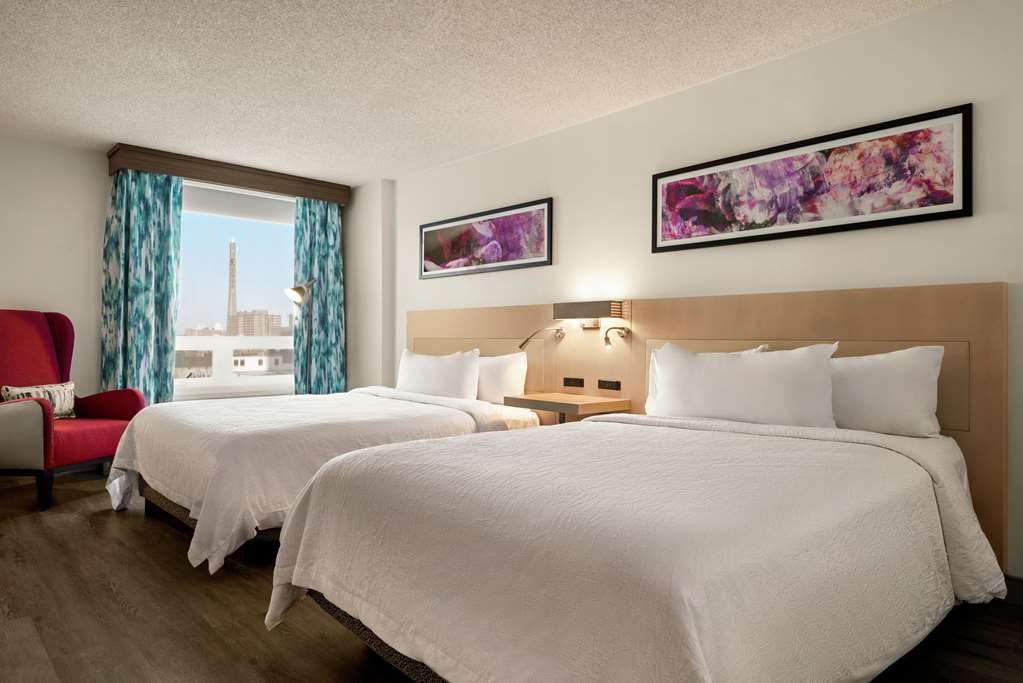 Images Hilton Garden Inn Saskatoon Downtown