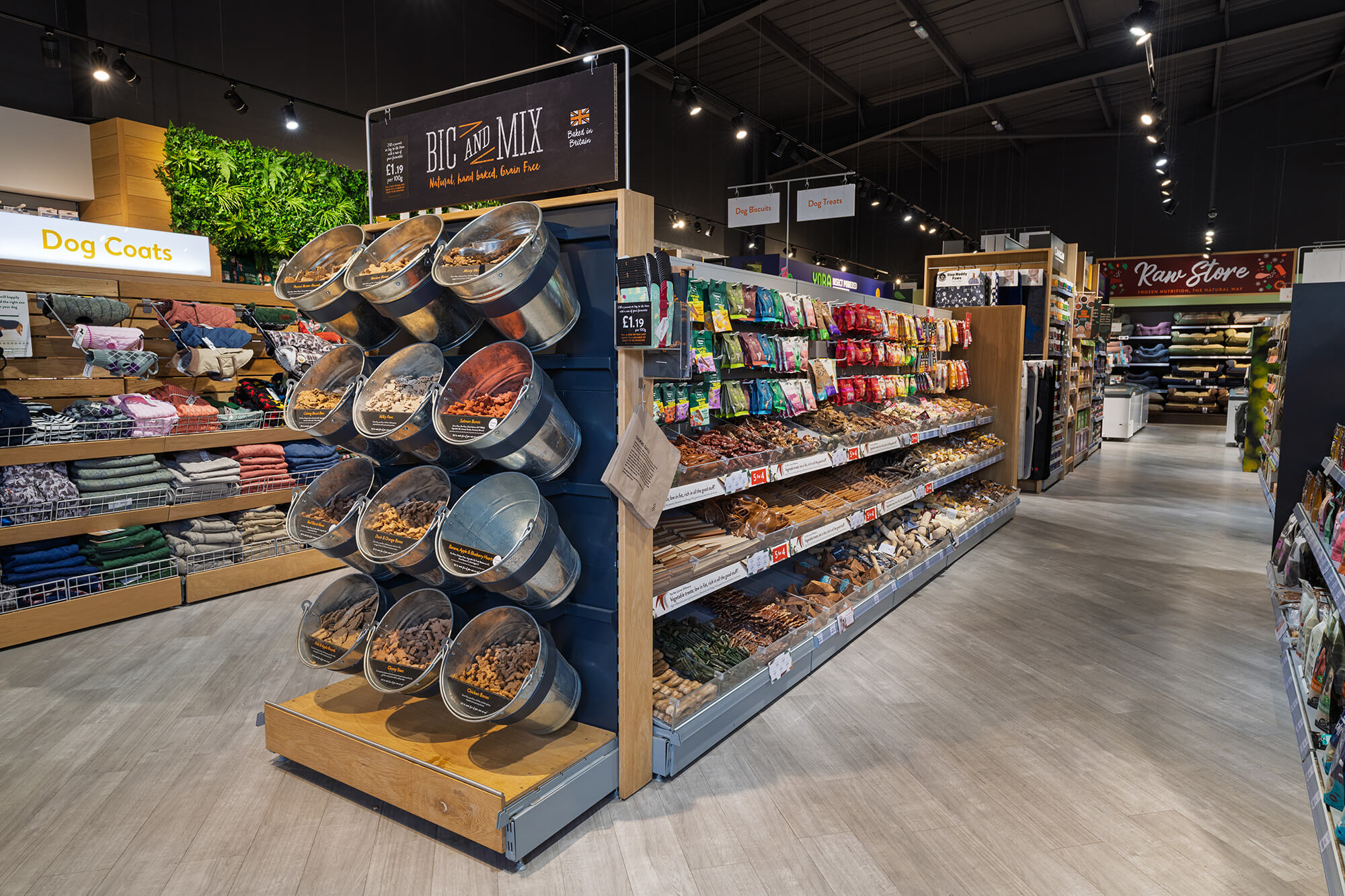 Pets Corner Ascot Interior