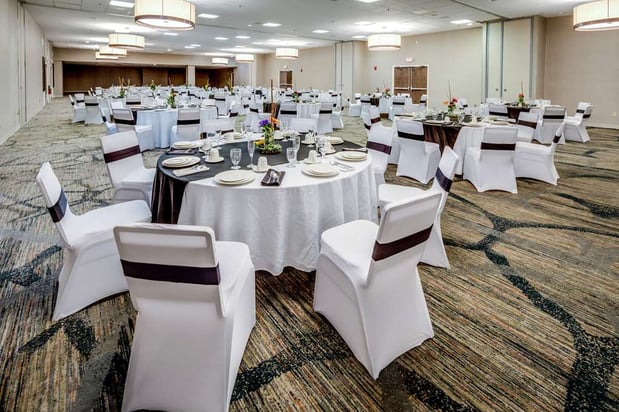 Images DoubleTree by Hilton Huntington