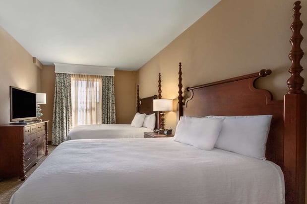 Images Embassy Suites by Hilton Savannah Historic District