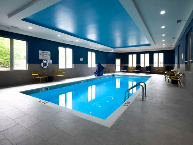 Images Hampton Inn Norton