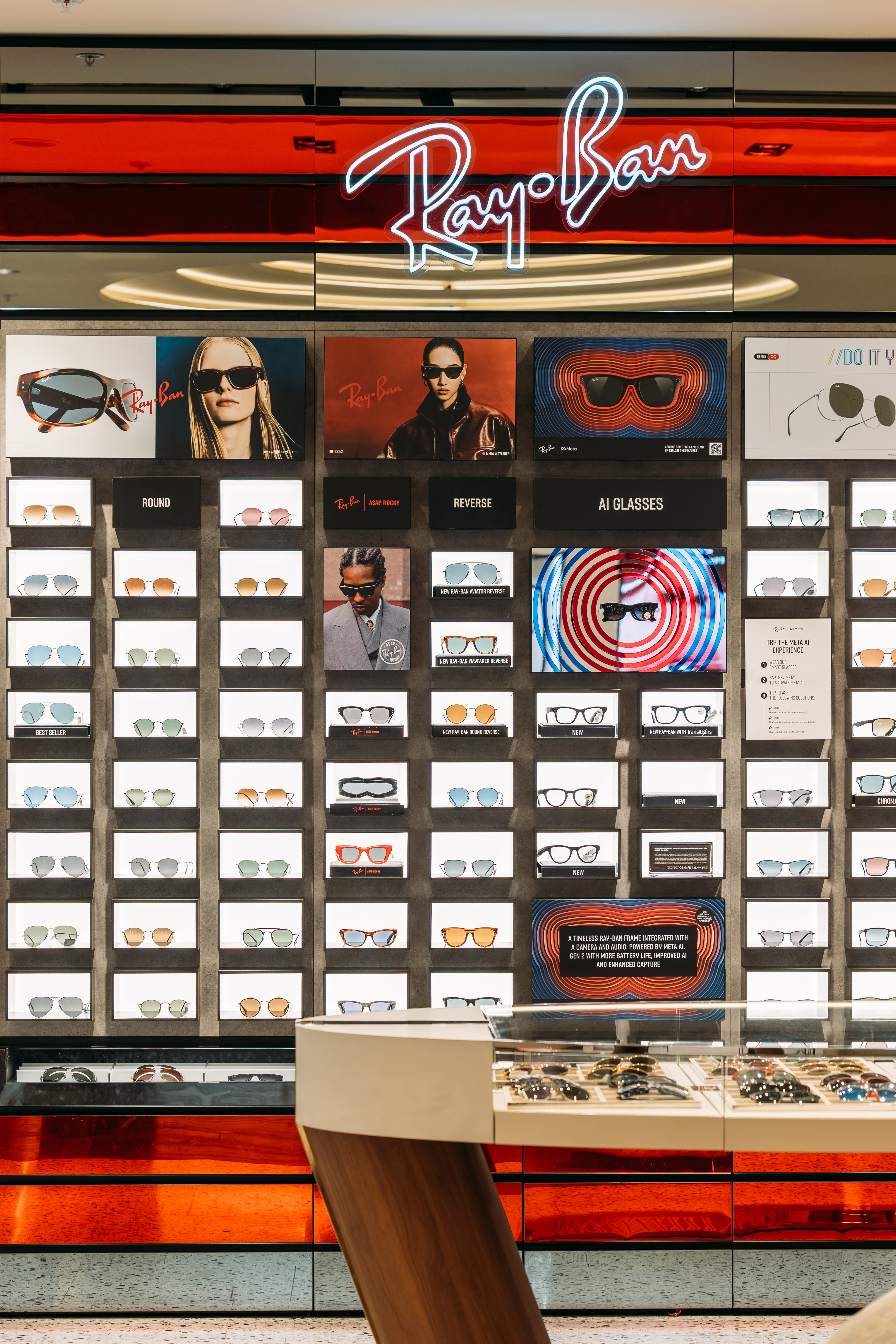 Images Sunglass Hut Sydney Flagship