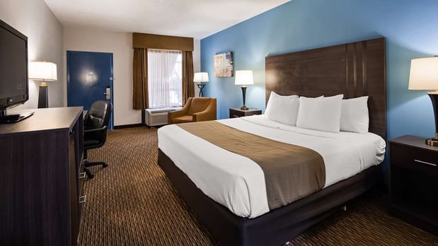 Images Best Western Emporia