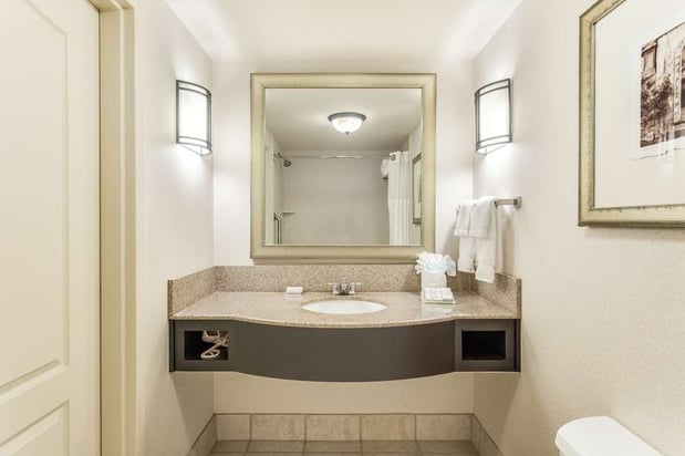 Images Hilton Garden Inn Gainesville