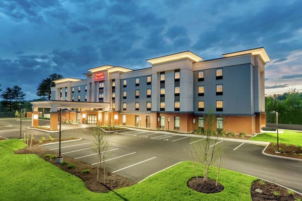 Images Hampton Inn & Suites Kittery-Portsmouth