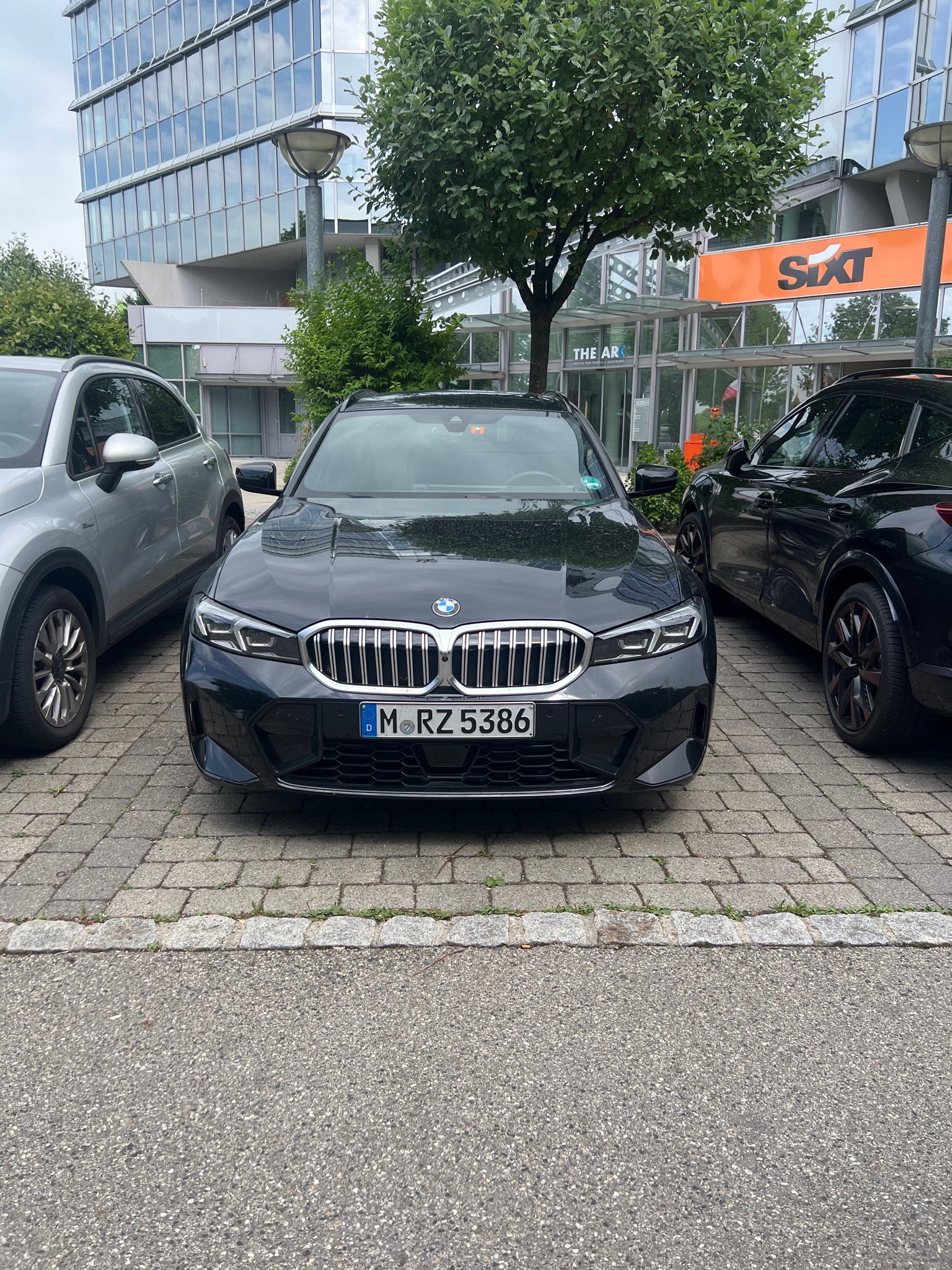 SIXT Auto- und Transportervermietung Augsburg, Bürgermeister Wegele Str. 6 in Augsburg