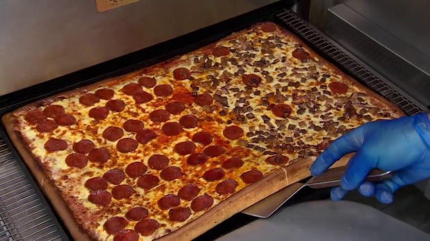 Images Snappy Tomato Pizza