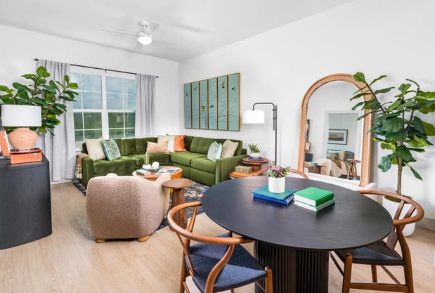 Images Modera McKinney Ridge