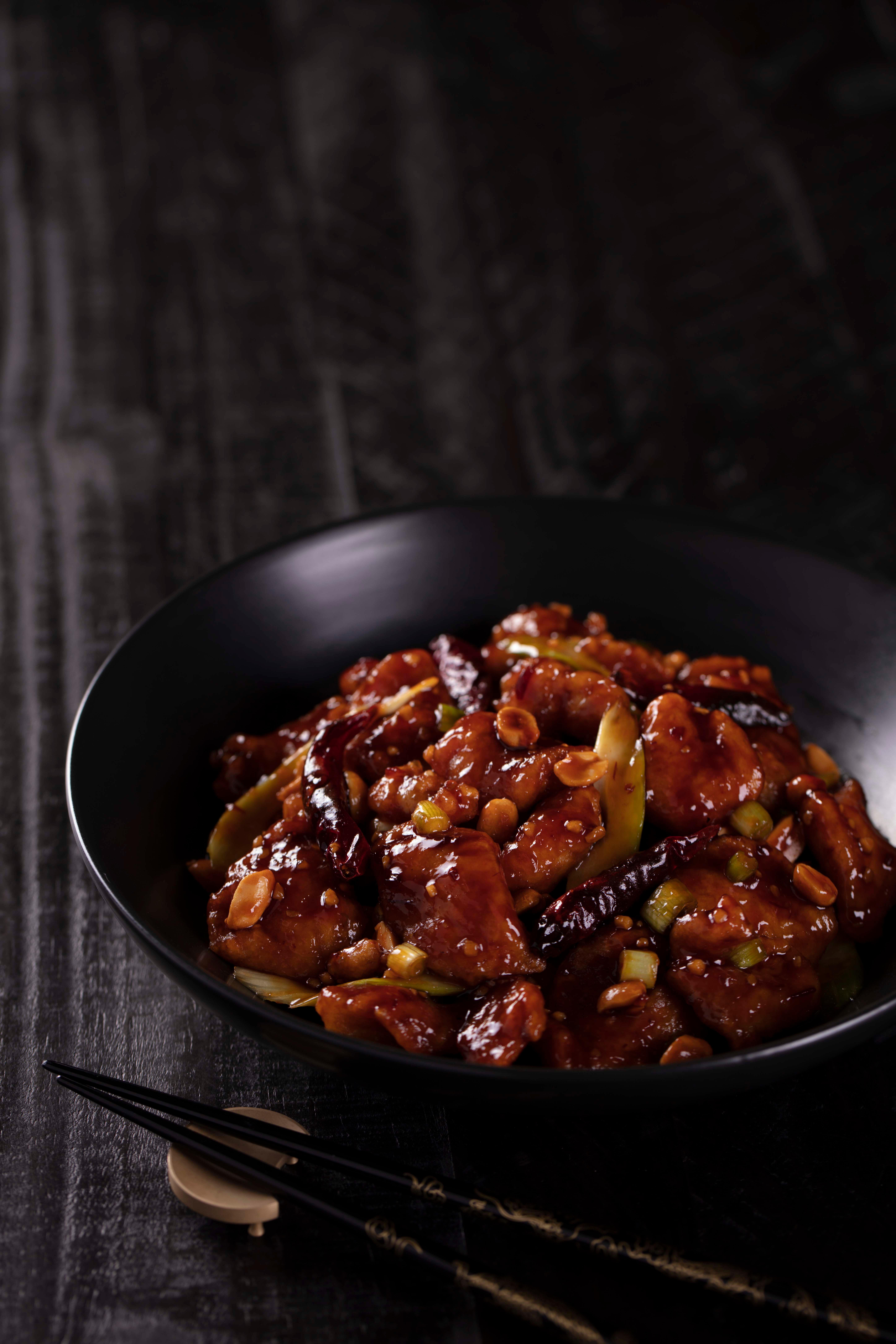 P.F. Chang’s Kung Pao Chicken – Main Entrées Menu