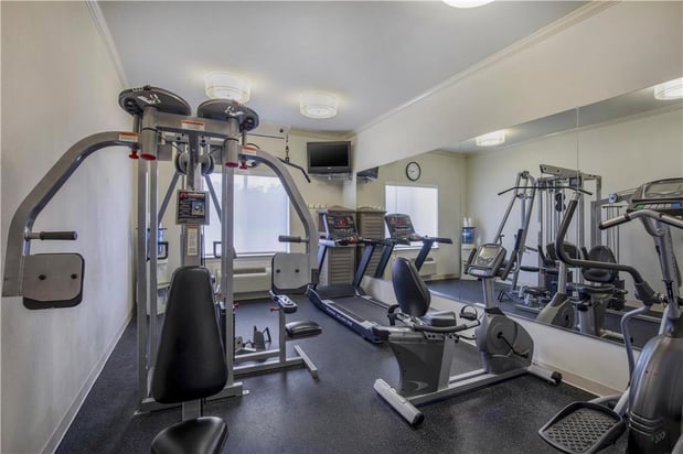 Images Best Western Limestone Inn & Suites