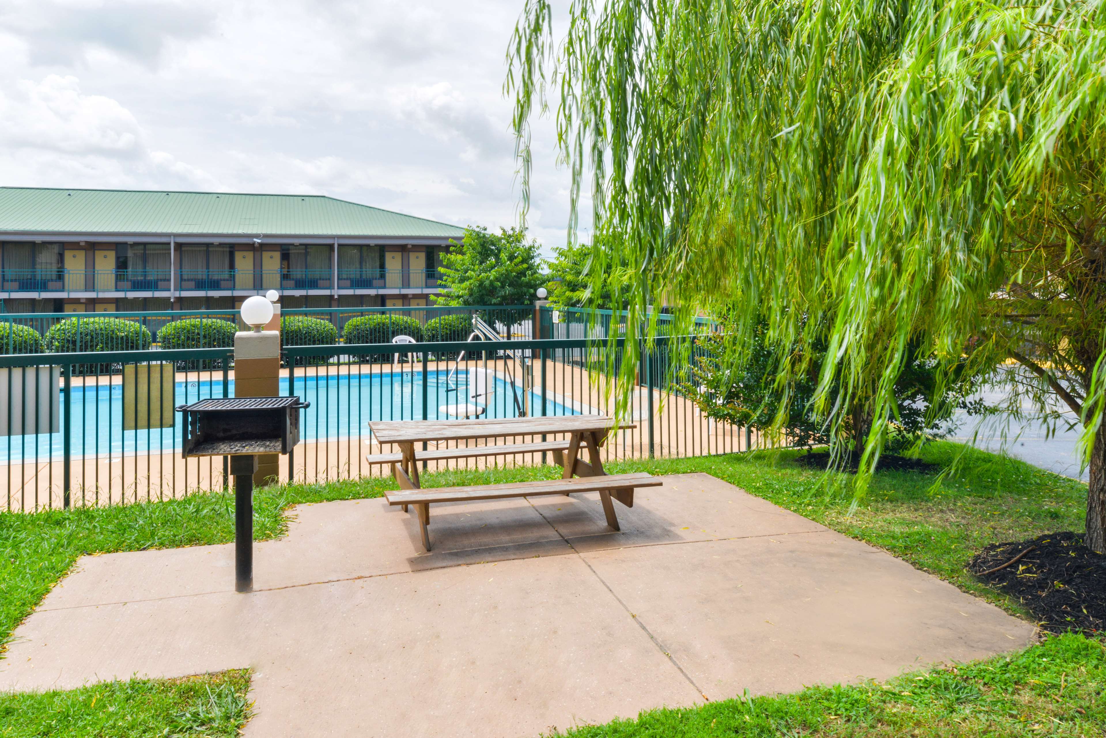 Discount coupons for americas best value inn north knoxville tn