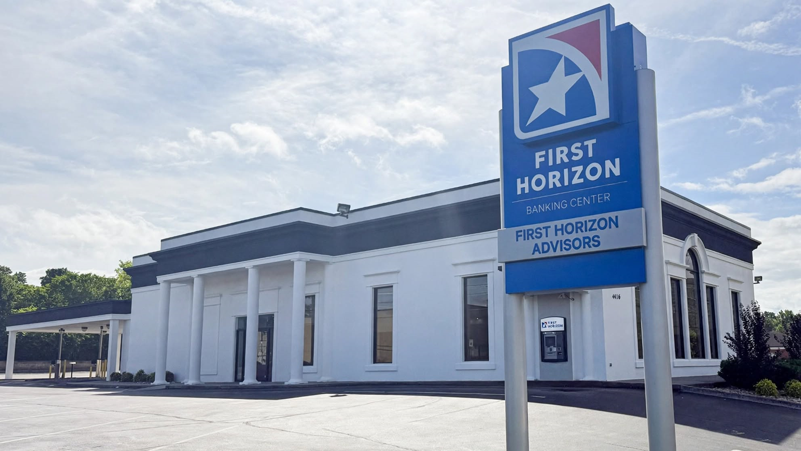 First Horizon Bank - Knoxville, TN - Chapman Hwy