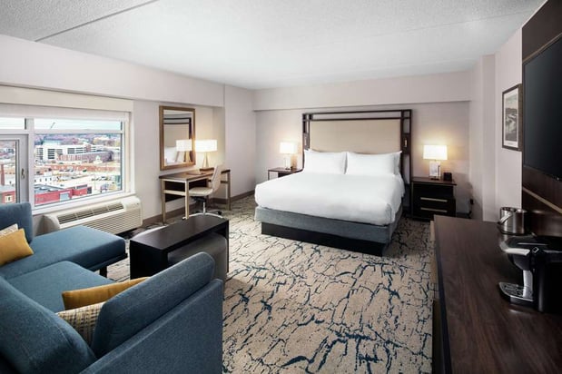 Images DoubleTree by Hilton Manchester Downtown