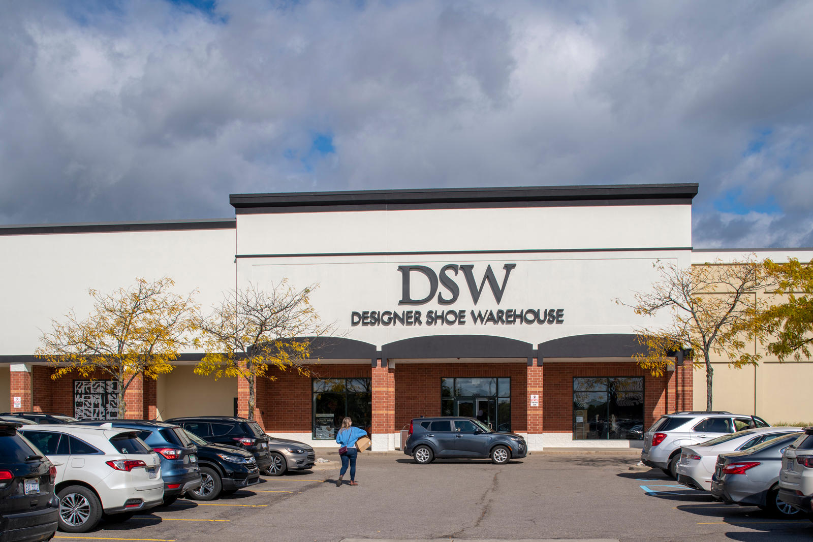 DSW at Arborland Shopping Center
