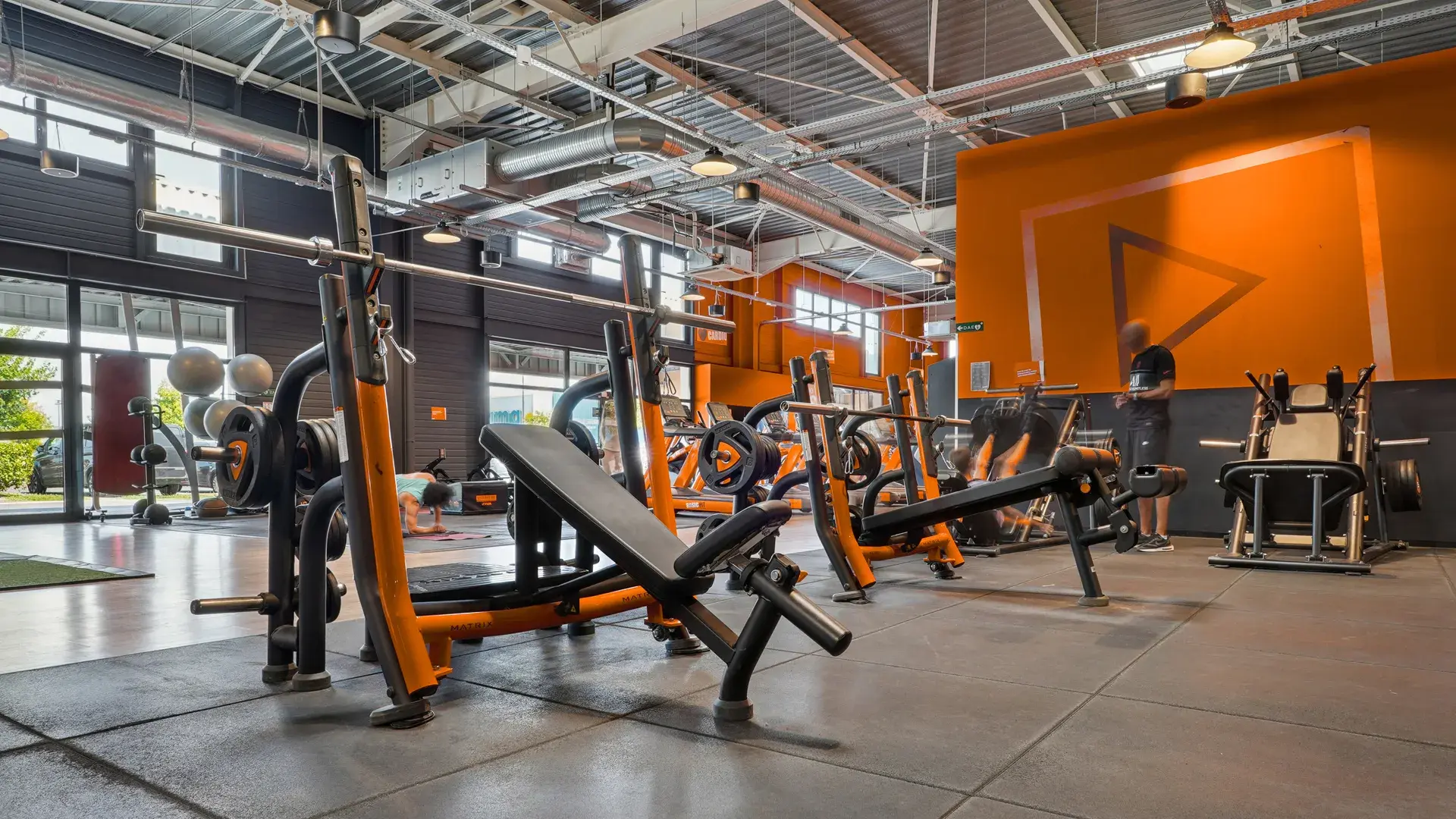 Images Basic-Fit 24/7