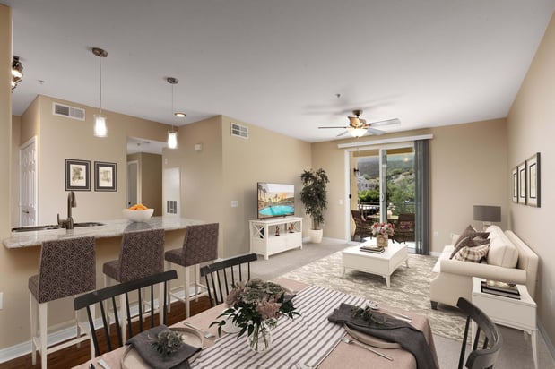 Images Camden Old Creek Apartments