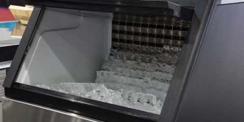 The Top 4 Signs of Ice Machine Failure