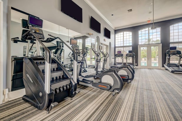 Images Royal St. George at the Villages Apartment Homes