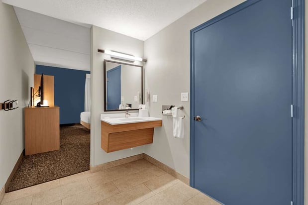 Images Spark by Hilton Plymouth