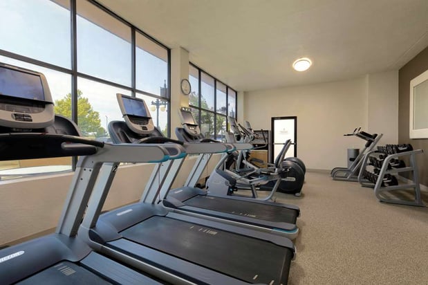 Images Embassy Suites by Hilton Tulsa I-44