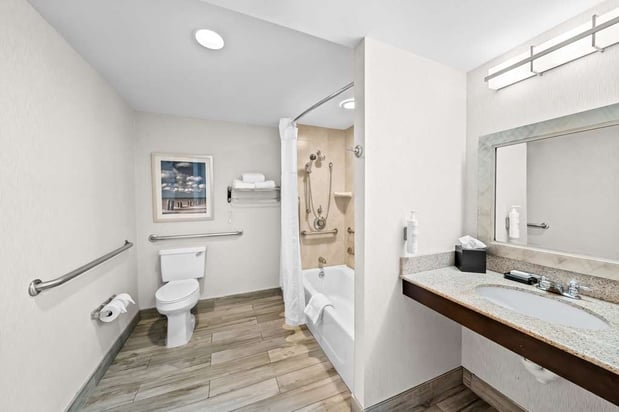 Images Hilton Garden Inn Plymouth