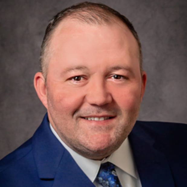 Images Edward Jones - Financial Advisor: Cliff Scott