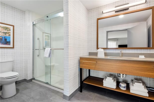 Images Hampton Inn and Suites by Hilton Intercourse