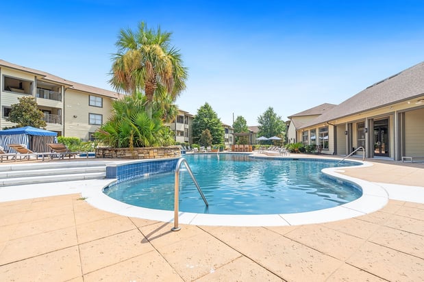 Images Tremont at 22