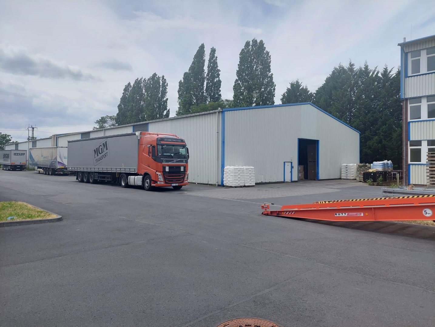 MGM Transport, SIA, eksporta kravu pārvadājumi