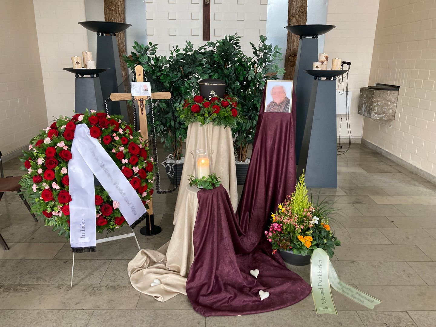 Bestattung Schmidbauer e.K., Kardinal-Wartenberg-Str. 1 in Altötting