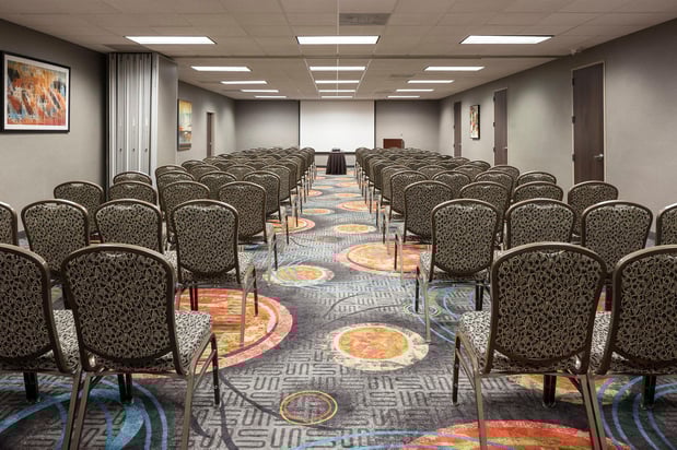 Images Holiday Inn Wichita East I-35 by IHG