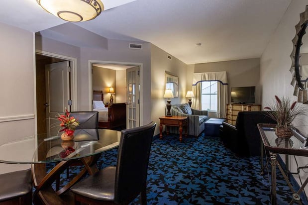 Images Hampton Inn & Suites Jacksonville Deerwood Park