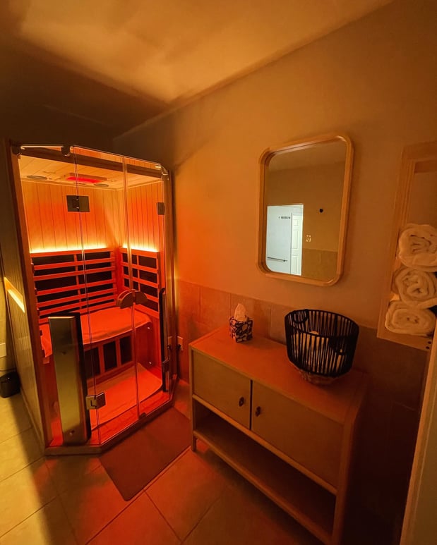 Images The Revive Lounge by Drip Haven