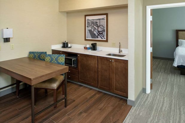 Images Hampton Inn & Suites Binghamton/Vestal
