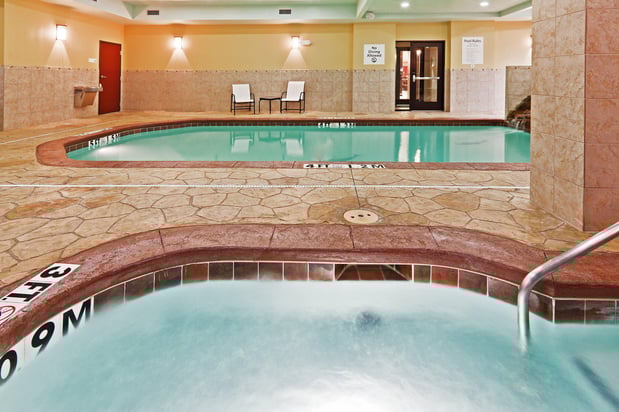Images Holiday Inn Oklahoma City Airport by IHG