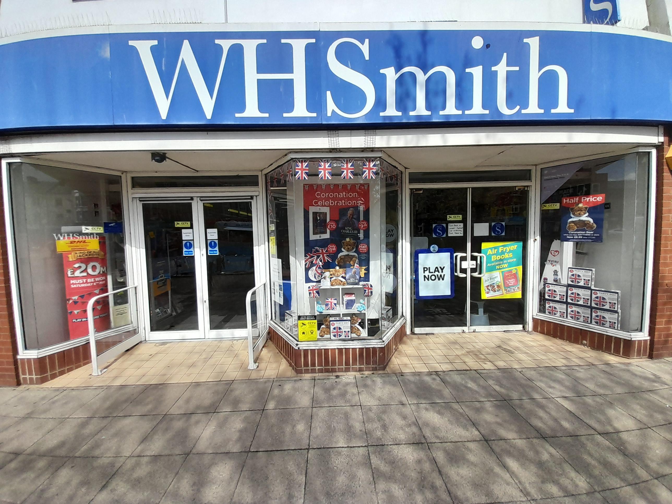 Images DHL Express Service Point (WHSmith Wisbech)
