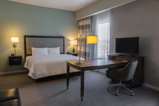 Images Hampton Inn & Suites Charlotte/Ballantyne