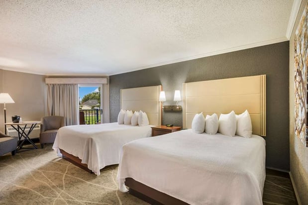 Images Best Western Harbour Pointe Lakefront