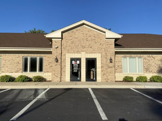 Images University Retina & Macula Associates - Lemont